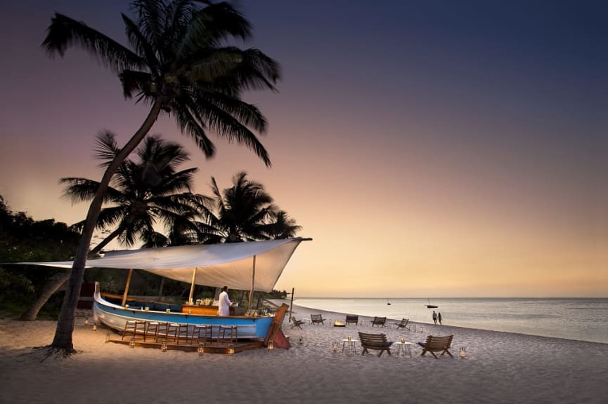 Dhow Bar at andBeyond Benguerra Island Beach Resort in Mozambique.  Photo by DOOK Photo, courtesy of andBeyond