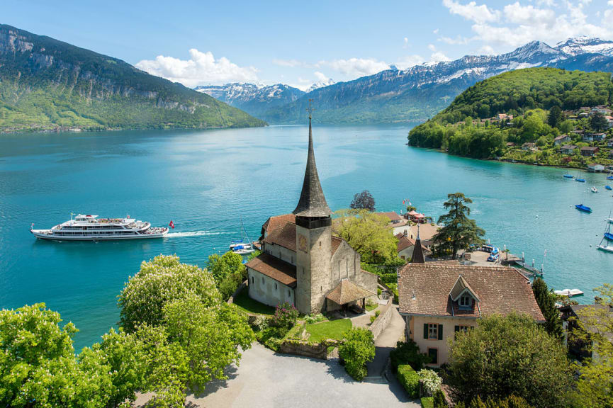 Cruise ship on Lake Thun