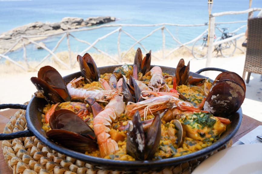 Traditional Spanish Paella 