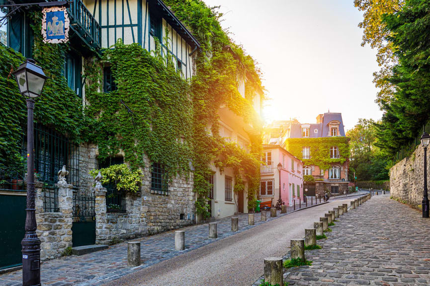 Houses on narrow road in Montmartre district of Paris