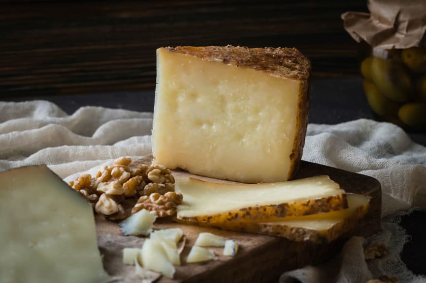 Pecorino Toscano cheese