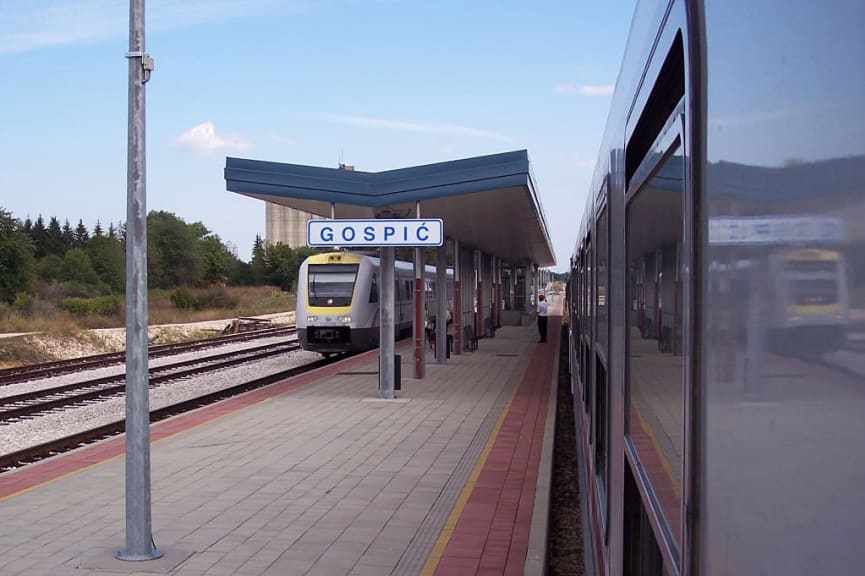 Gospic Station, Croatia © Brandreth Hearn/WikiCommons