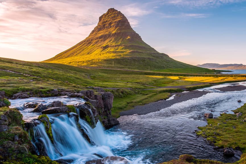 Kirkjufellsfoss and kirkjufell mountain in Iceland