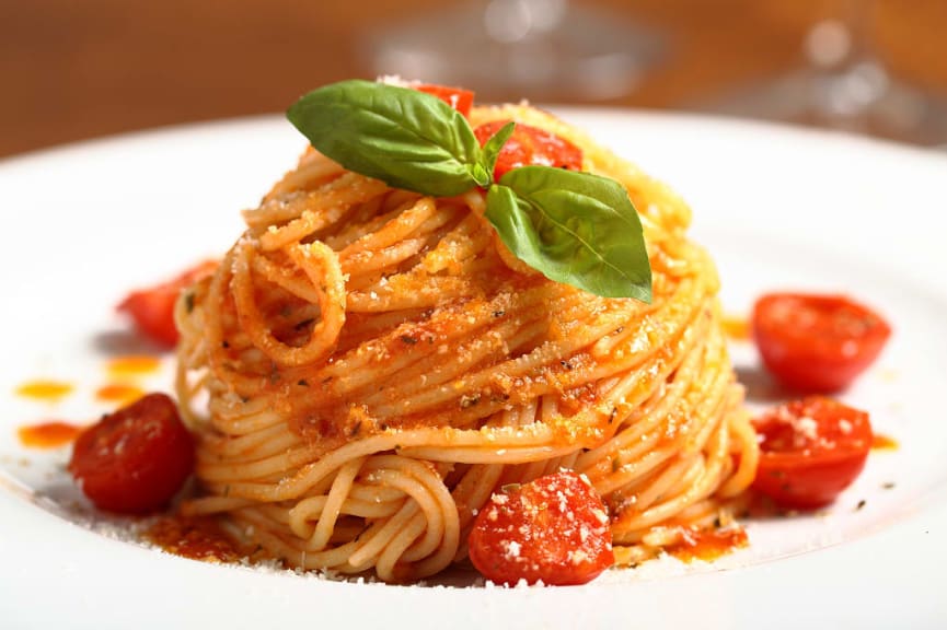 Pasta Italiana spaghetti al pomodoro