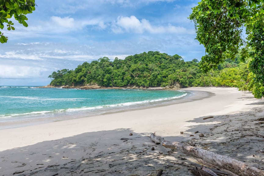 Manuel Antonio Beach in Manuel Antonio National Park, Costa Rica