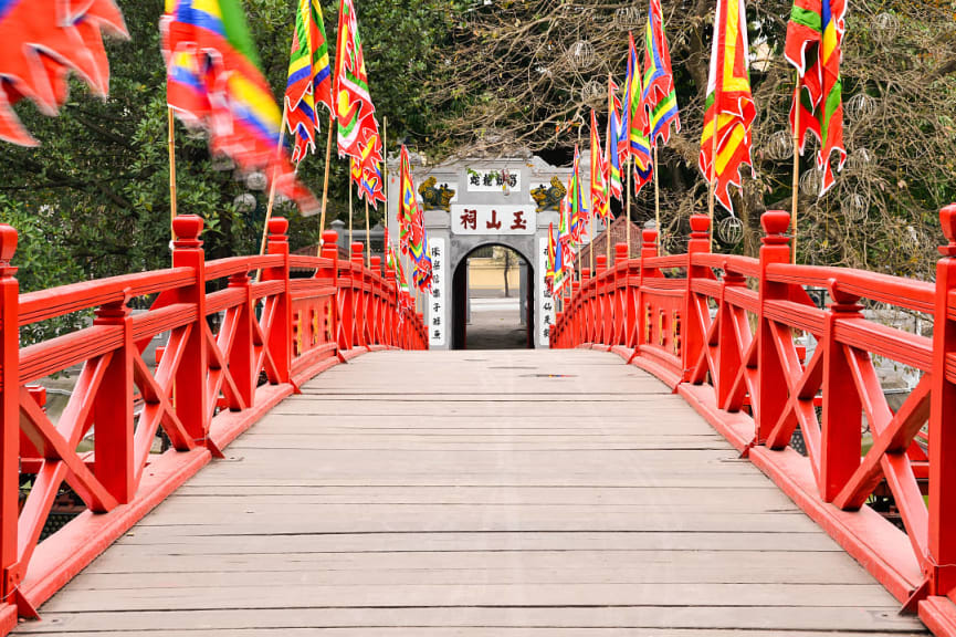 Ngoc-Son-Temple bridge in Hanoi, Vietnam