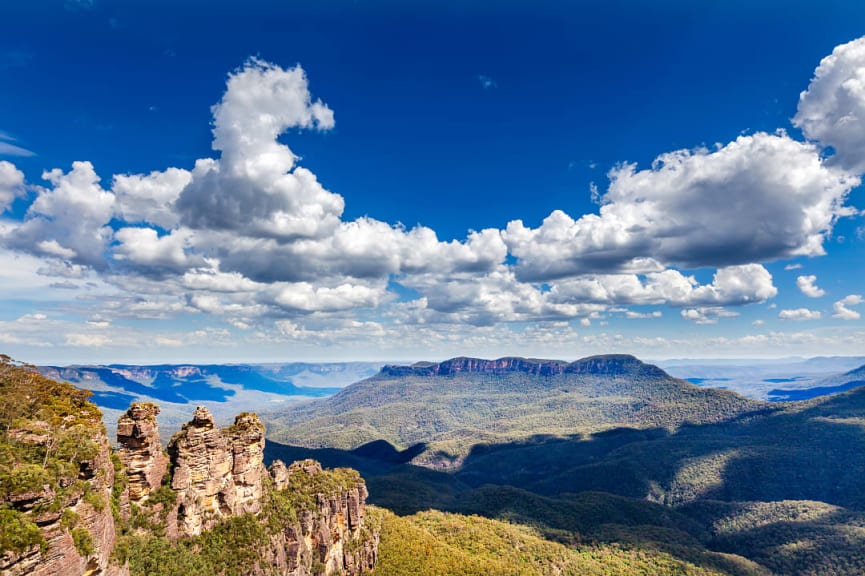 The Three Sisters rock formation in Blue Mountains National Park, Australia