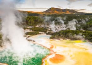 Wai-O-Tapu geothermal springs, Rotorua, New Zealand