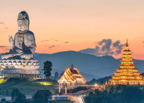 Wat Hyua Pla Kang temple in Chiang Rai, Thailand