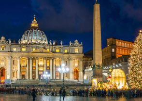 Saint Peter Basilica in Rome at Christmas