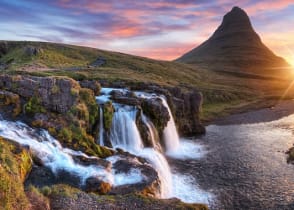 Kirkjufellsfoss and Kirkjufell on the Snæfellsnes peninsula, Iceland