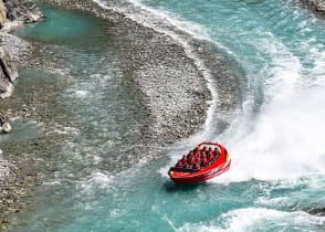 Resort Town and Famous Visitor Center Queenstown, New Zealand