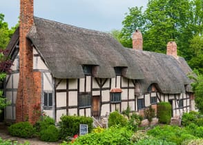 The house of Ann Hathaway, Shakespeare's wife, in Straftord-upon-Avon, England