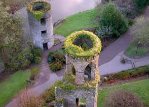 Walk around Blarney Castle to kiss the legendary Blarney Stone, the magical stone of eloquence.