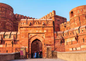 Historical Fort in Agra, India