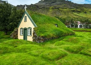 Hofskirkja turf church in the Öræfi region in South-East Iceland