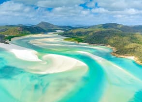 Enjoy the beauty of Whitsunday Island, Australia