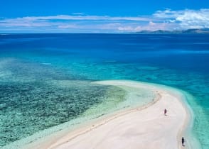 Sand bar on the Coral Coast in Veti Levu, Fiji