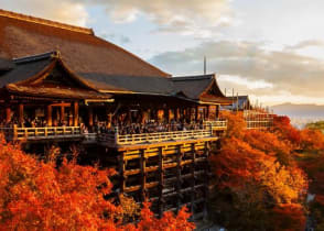 Japan Tour of Kyoto's Kiyomizu-dera Temple
