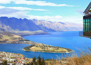 Wakatipu Lake in Queenstown, New Zealand