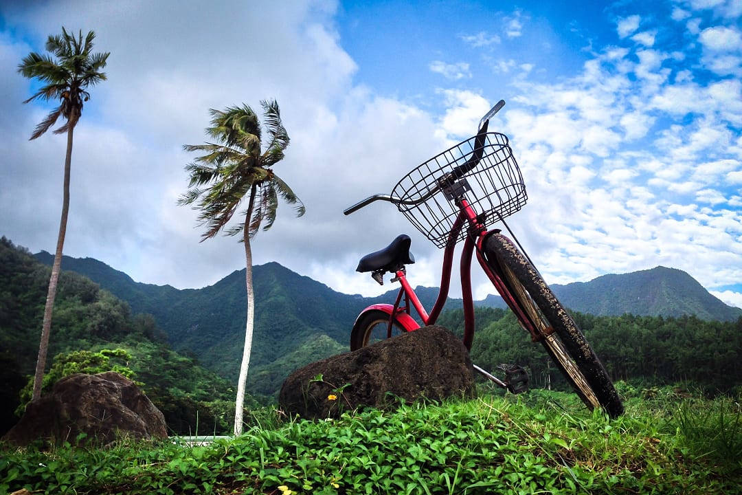 Bike ride in Thaiti