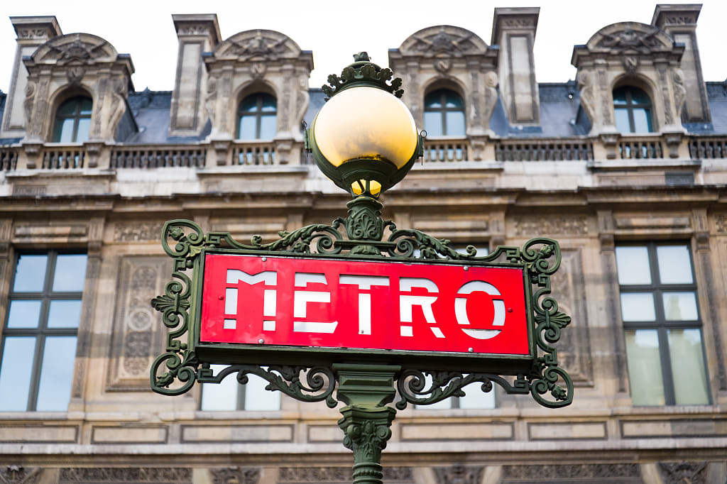 Paris metro statin