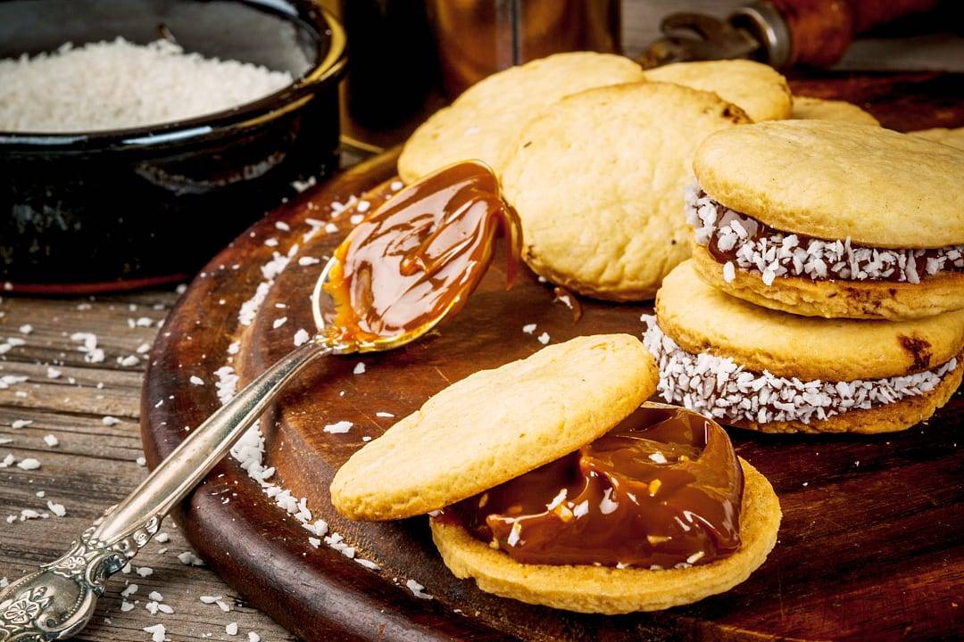 Argentinian alfajores with Dulce de Leche filling