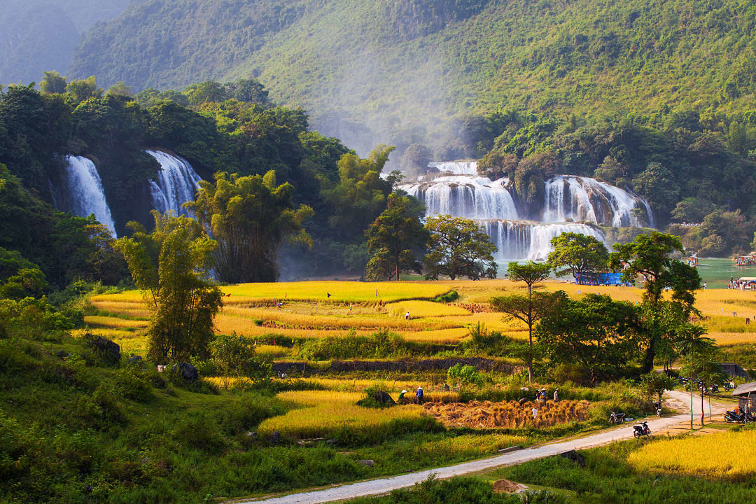 Waterfall and trail in Cao Bang