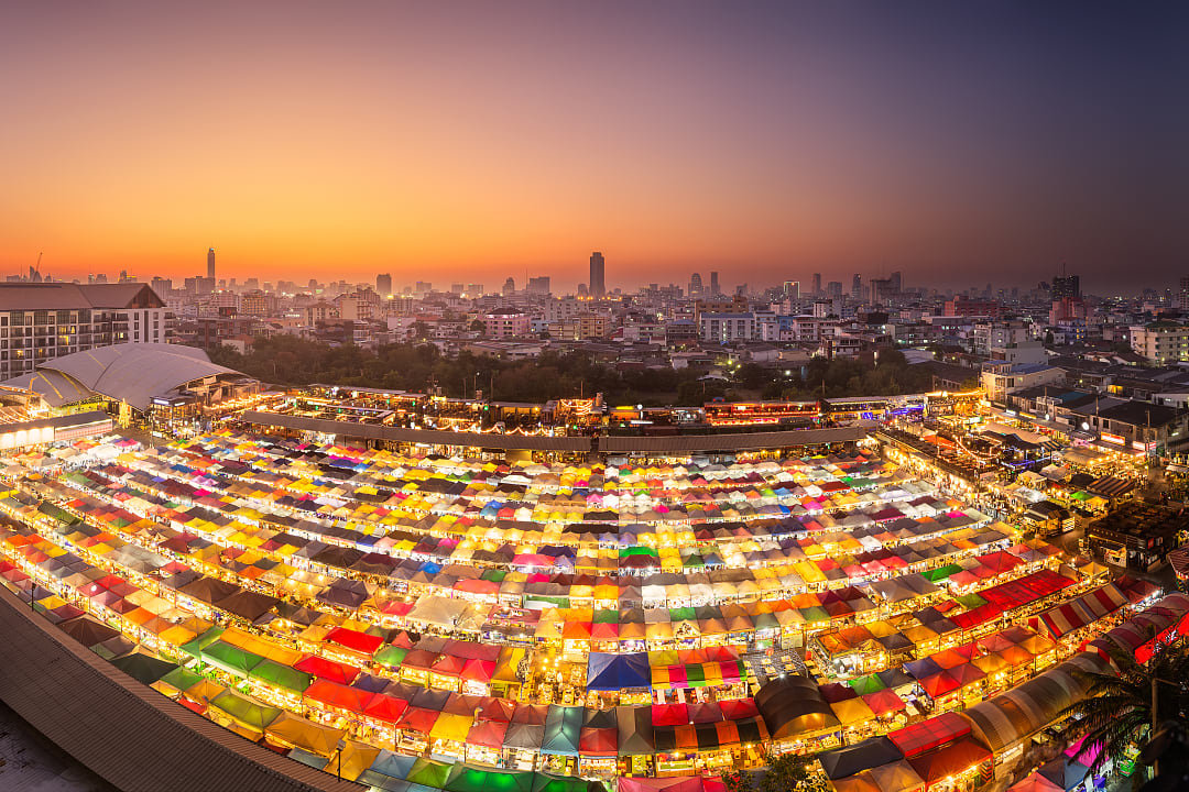 Srinakarin Train Night Market, Thailand