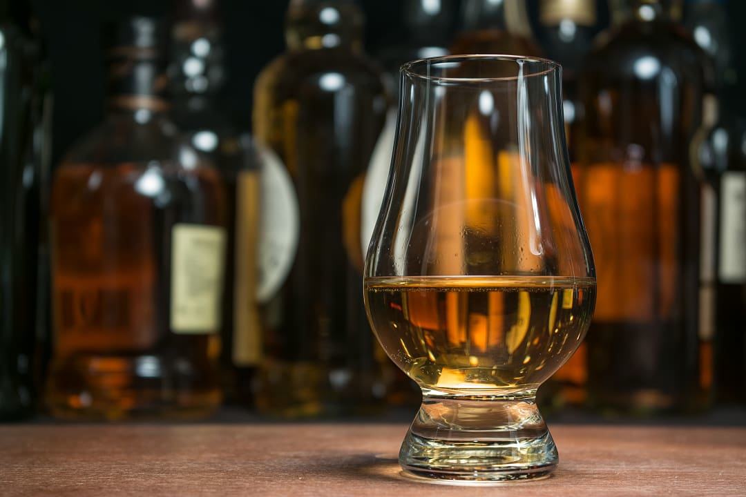 Whisky tasting in Edinburgh, Scotland