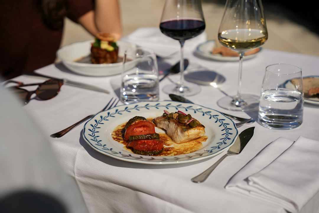 Couple enjoying a luxury meal, photo courtesy of Le Relais de Chambord Restaurant.