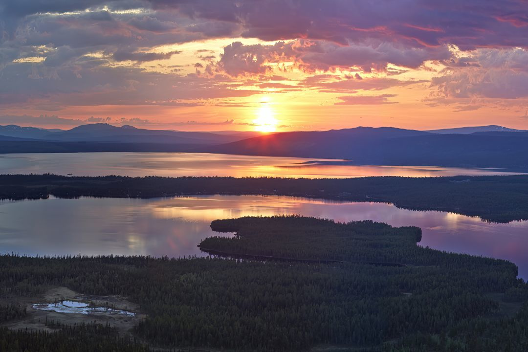 Midnight sun in Sweden