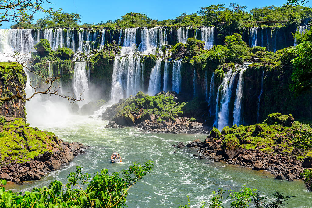 Igualzu Falls in Argentina