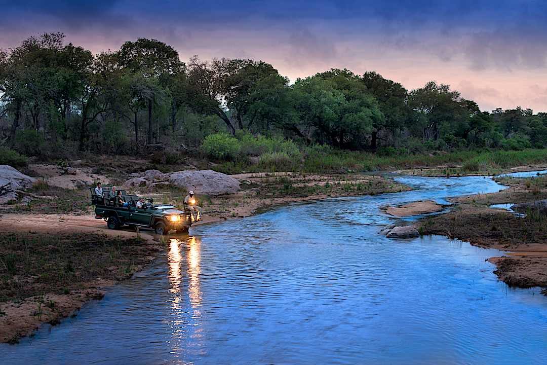Nighttime game drive in Sabi Sands, photo credit South Africa and Beyond Tengile River Lodge