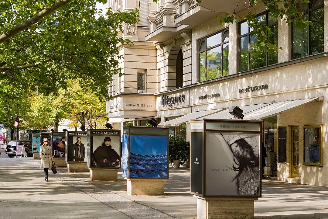 Shops on Kurfürstendamm © visitBerlin, Photo: Wolfgang Scholvien