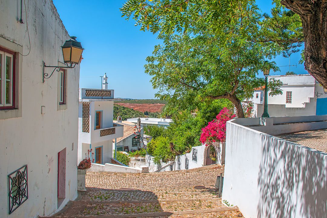 Cobblestone street in Alte