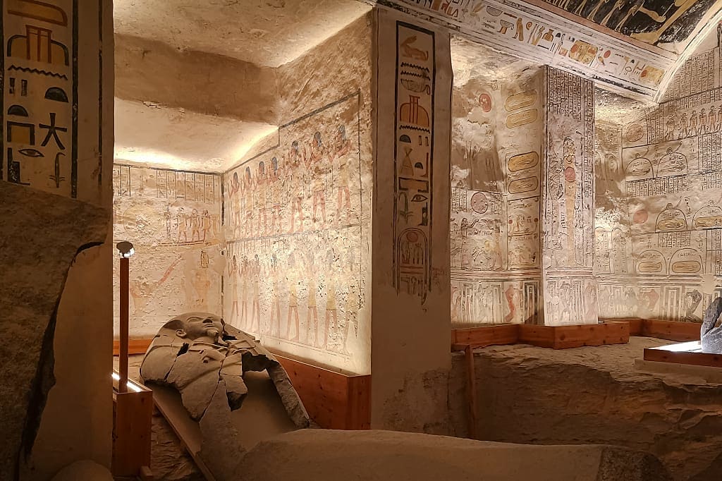 Kings' Valley No. 9, Tomb of Memnon 