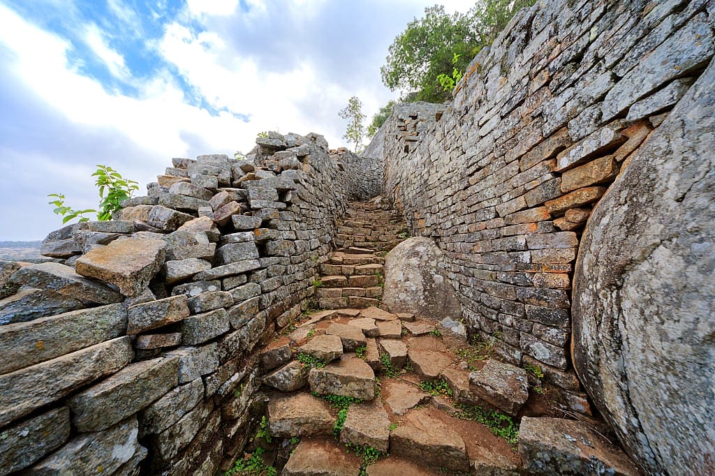 Rocky ruins of the Great Zimbabwe Citadel