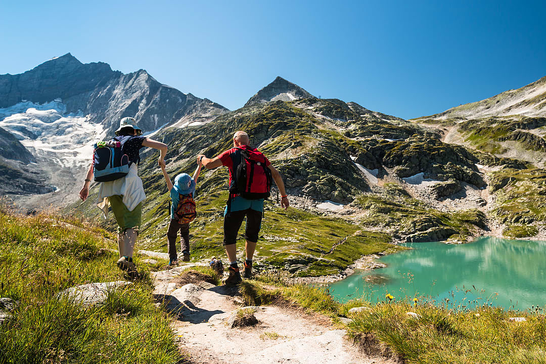 Family hiking Hohe Tauern National Park
