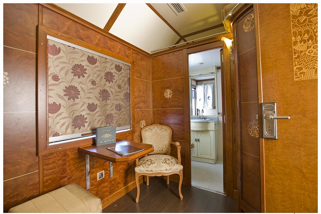 Al-Andalus train. Photo courtesy of: www.eltrenalandalus.com.