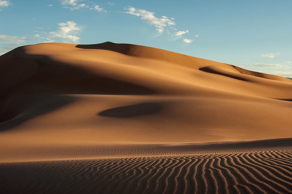 Sand dunes in the Gobi desert, Mongolia