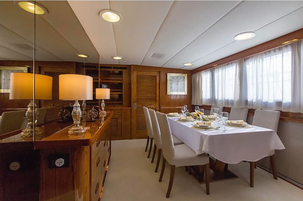 Dining room on the Burger 105 Motor Yacht