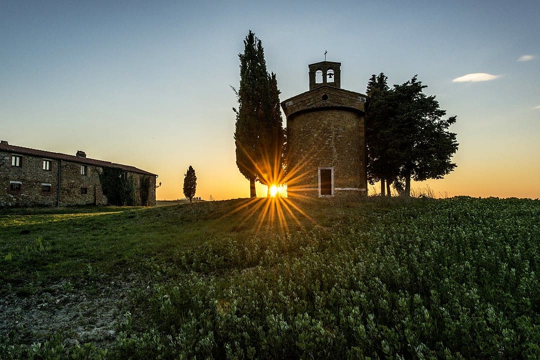 La Chapelle Vitaleta at sunset in Tuscany, Italy