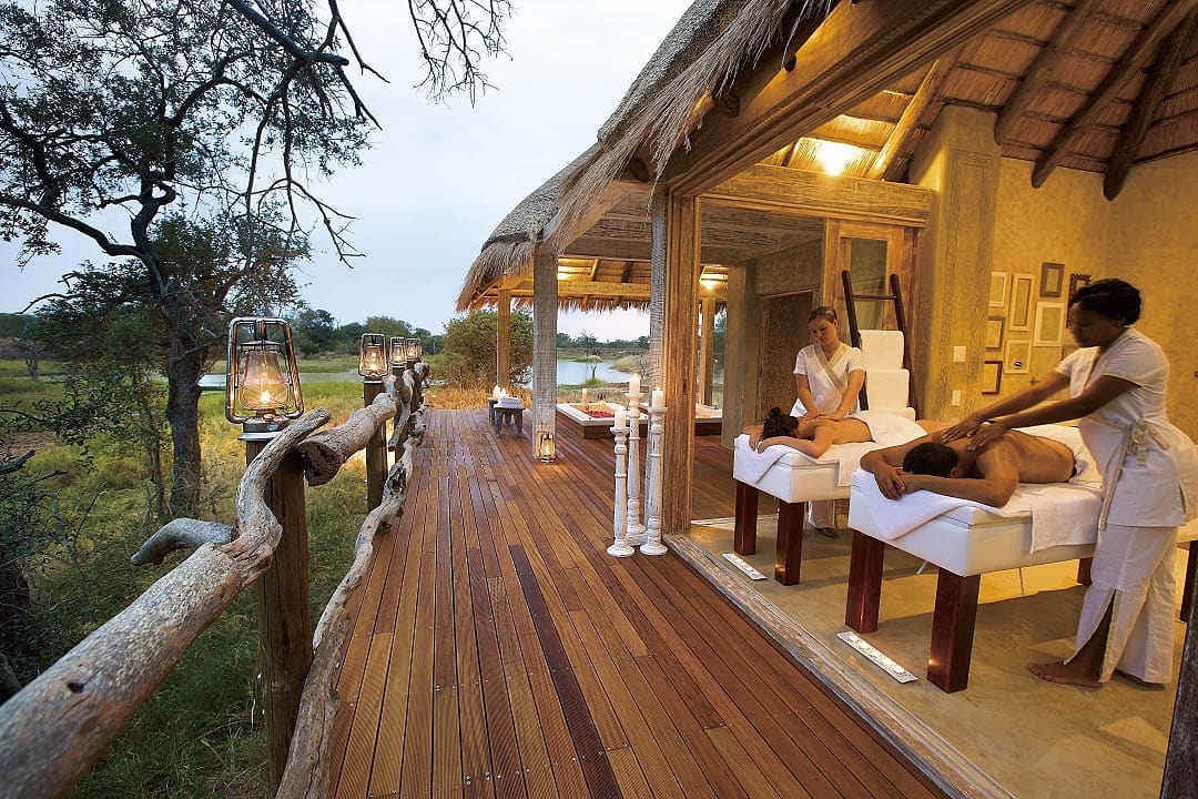 A couple enjoying a luxury bush spa treatment, photo courtesy of Kapama Private Game Reserve, Kapama River Lodge Spa.