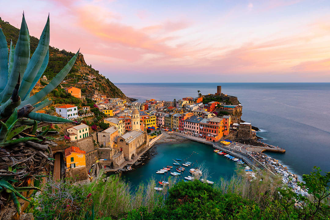 The Mediterranean town of Vernazza in Cinque Terre, Italy.