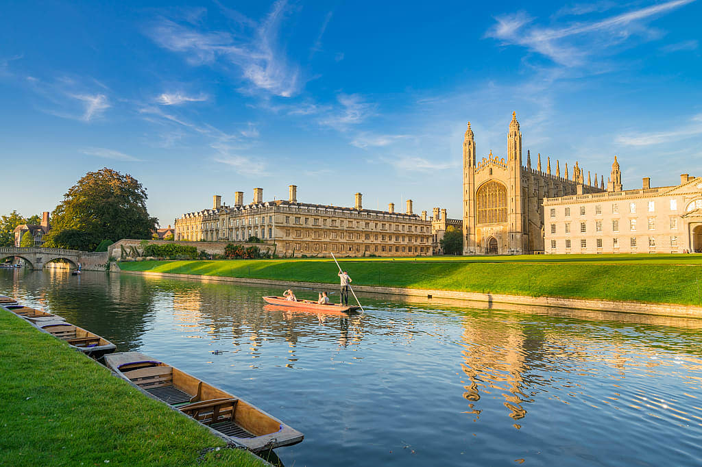Couple punting in Cambridge, England