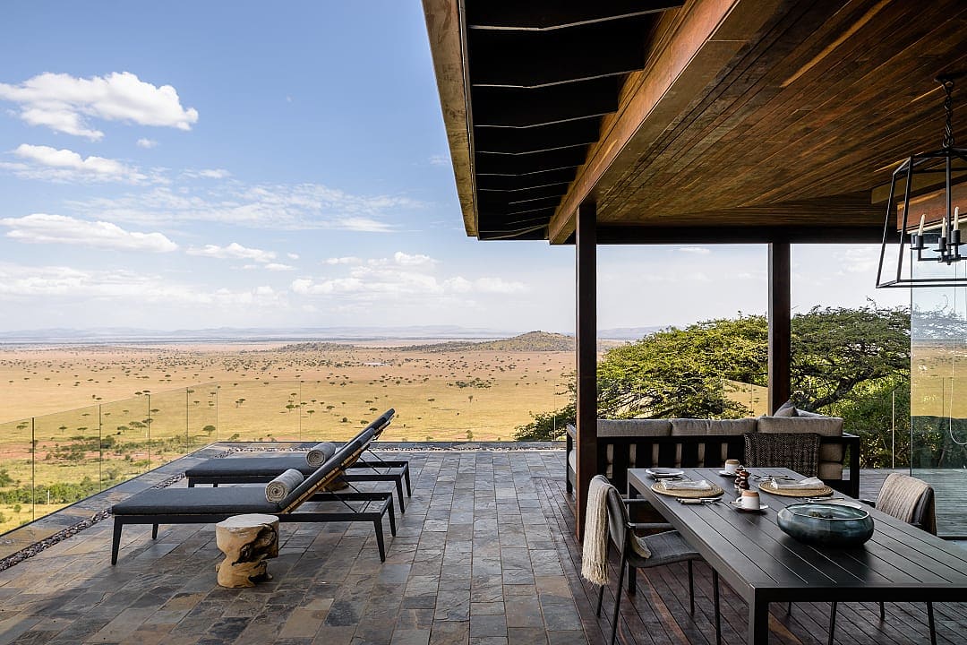 Luxury lodge. Photo courtesy of: Singita Sasakwa Lodge.