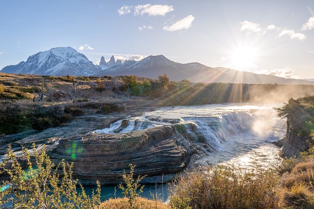 Cascada Rio Paine in Torres del Paine, Chile