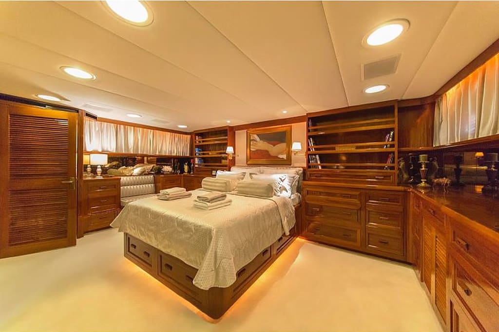 Cabin on the Burger 105 Motor Yacht