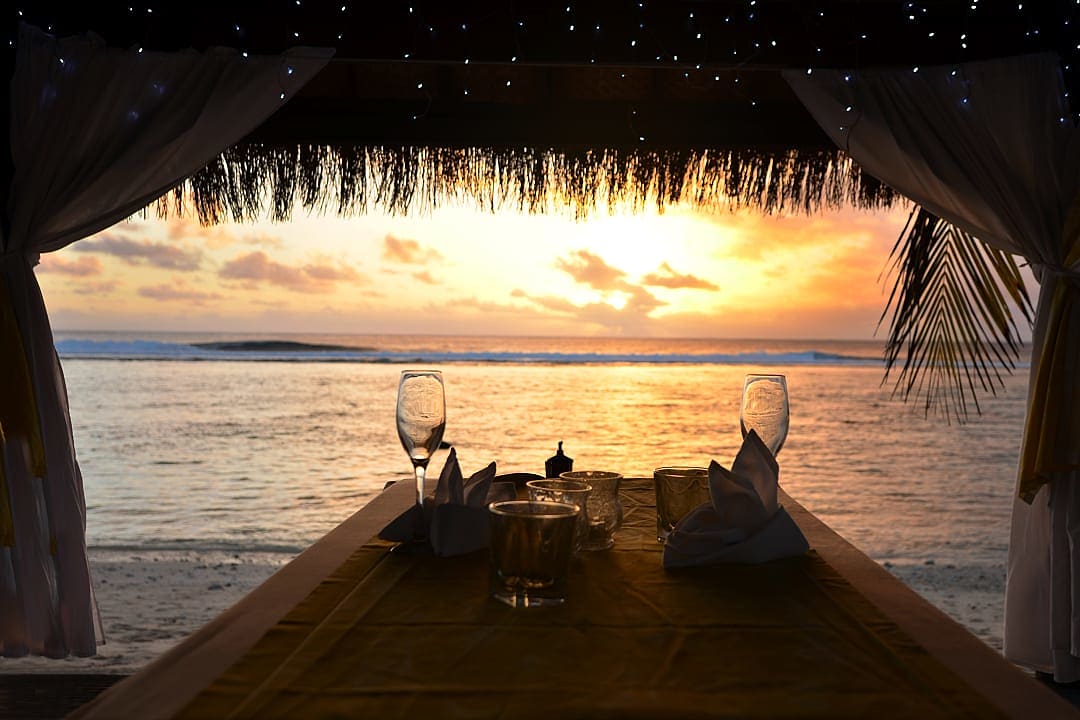 Romantic dinner on the beach in New Zealand
